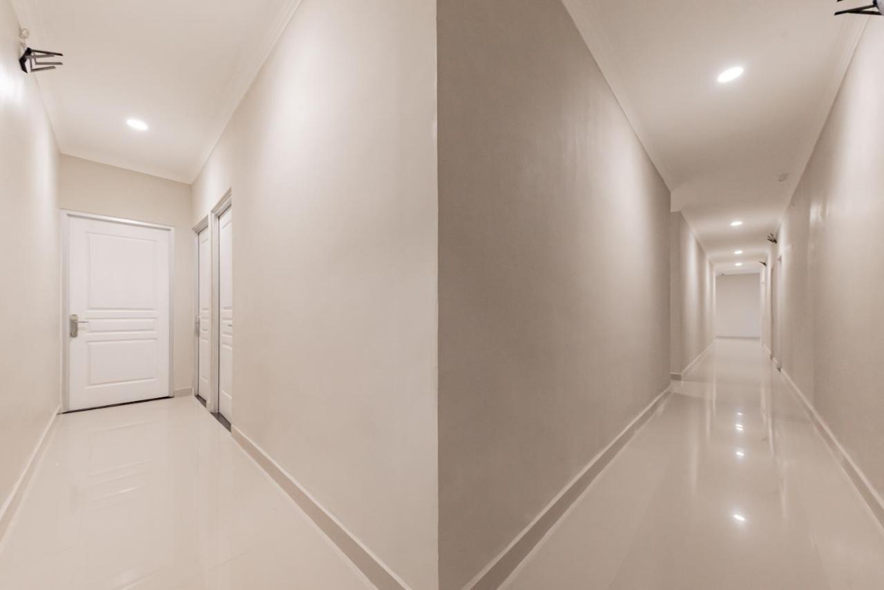 Reddoorz Plus Near Surapati Core Bandung Buitenkant foto